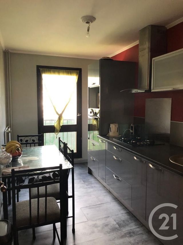 Afficher la photo en grand appartement à vendre - 4 pièces - 75.0 m2 - ST ETIENNE - 42 - RHONE-ALPES - Century 21 Seux Immobilier