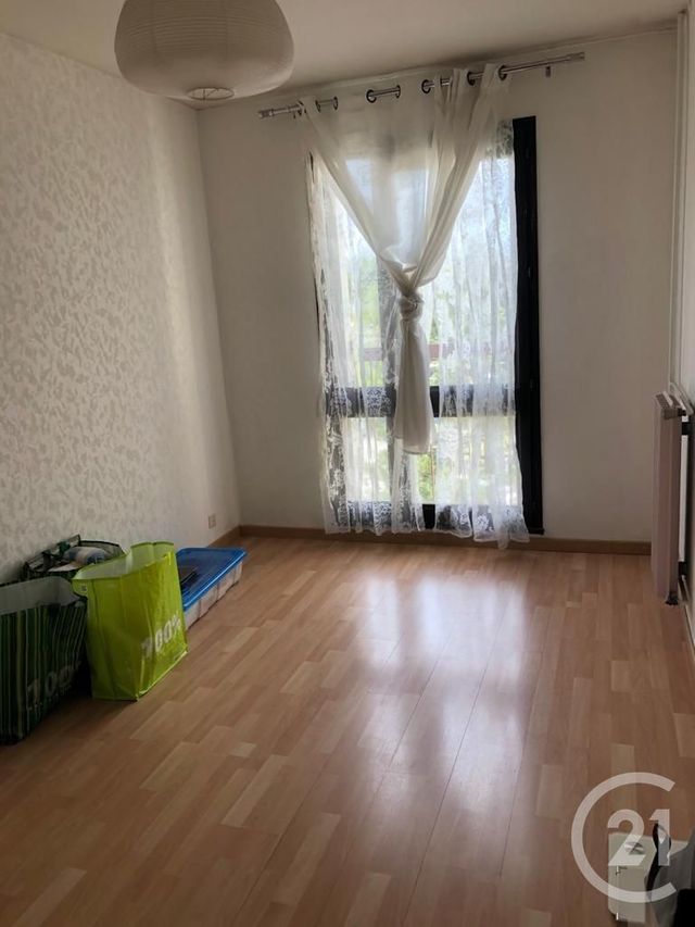 Afficher la photo en grand appartement à vendre - 4 pièces - 75.0 m2 - ST ETIENNE - 42 - RHONE-ALPES - Century 21 Seux Immobilier