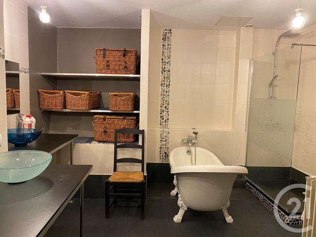 Appartement F7 à vendre - 7 pièces - 351.0 m2 - ST ETIENNE - 42 - RHONE-ALPES - Century 21 Seux Immobilier Appartement F7 à vendre - 7 pièces - 351.0 m2 - ST ETIENNE - 42 - RHONE-ALPES - Century 21 Seux Immobilier
