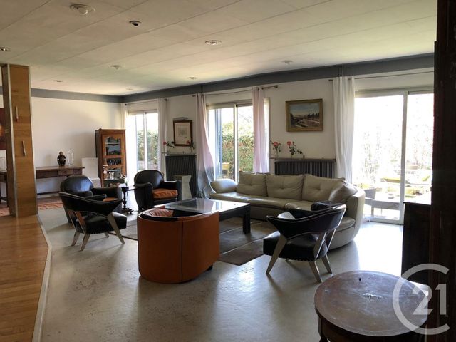Appartement F7 à vendre - 7 pièces - 351.0 m2 - ST ETIENNE - 42 - RHONE-ALPES - Century 21 Seux Immobilier Appartement F7 à vendre - 7 pièces - 351.0 m2 - ST ETIENNE - 42 - RHONE-ALPES - Century 21 Seux Immobilier