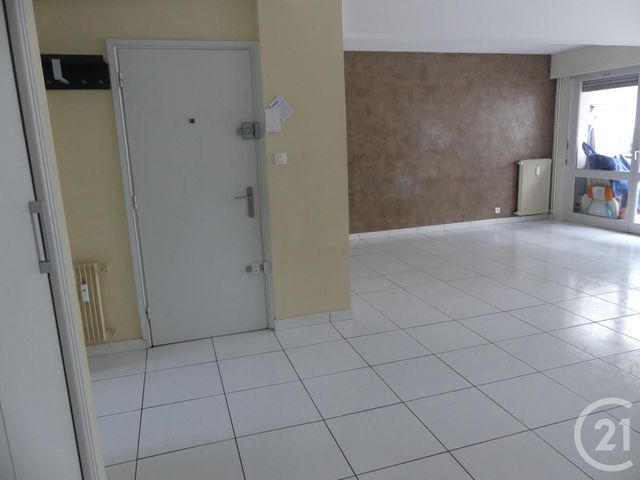 Appartement F4 à vendre - 4 pièces - 80.0 m2 - ST ETIENNE - 42 - RHONE-ALPES - Century 21 Seux Immobilier Appartement F4 à vendre - 4 pièces - 80.0 m2 - ST ETIENNE - 42 - RHONE-ALPES - Century 21 Seux Immobilier