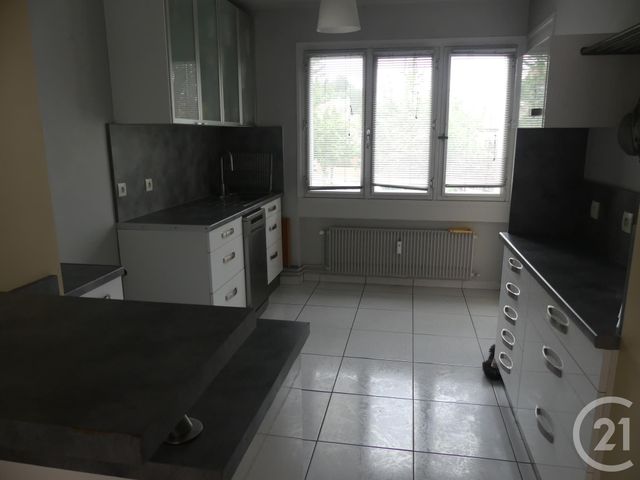 Appartement F4 à vendre - 4 pièces - 80.0 m2 - ST ETIENNE - 42 - RHONE-ALPES - Century 21 Seux Immobilier Appartement F4 à vendre - 4 pièces - 80.0 m2 - ST ETIENNE - 42 - RHONE-ALPES - Century 21 Seux Immobilier