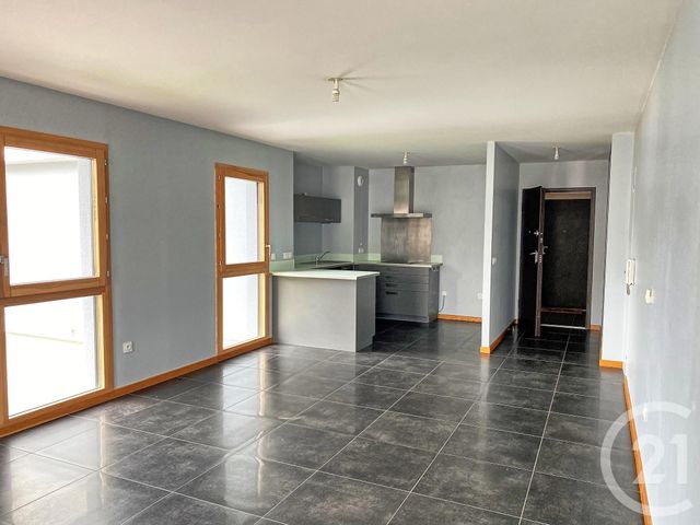 Afficher la photo en grand Appartement F4 à vendre - 4 pièces - 83.0 m2 - ST ETIENNE - 42 - RHONE-ALPES - Century 21 Seux Immobilier