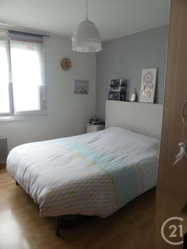 Afficher la photo en grand Appartement F4 à vendre - 4 pièces - 83.5 m2 - ST ETIENNE - 42 - RHONE-ALPES - Century 21 Seux Immobilier