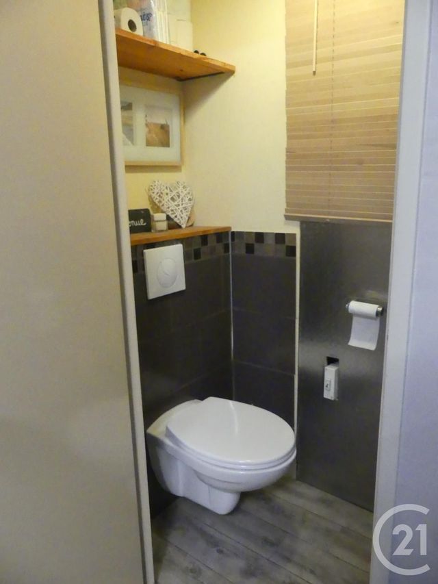 Afficher la photo en grand Appartement F4 à vendre - 4 pièces - 83.5 m2 - ST ETIENNE - 42 - RHONE-ALPES - Century 21 Seux Immobilier