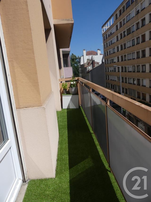 Afficher la photo en grand Appartement F3 à vendre - 3 pièces - 68.25 m2 - ST ETIENNE - 42 - RHONE-ALPES - Century 21 Seux Immobilier