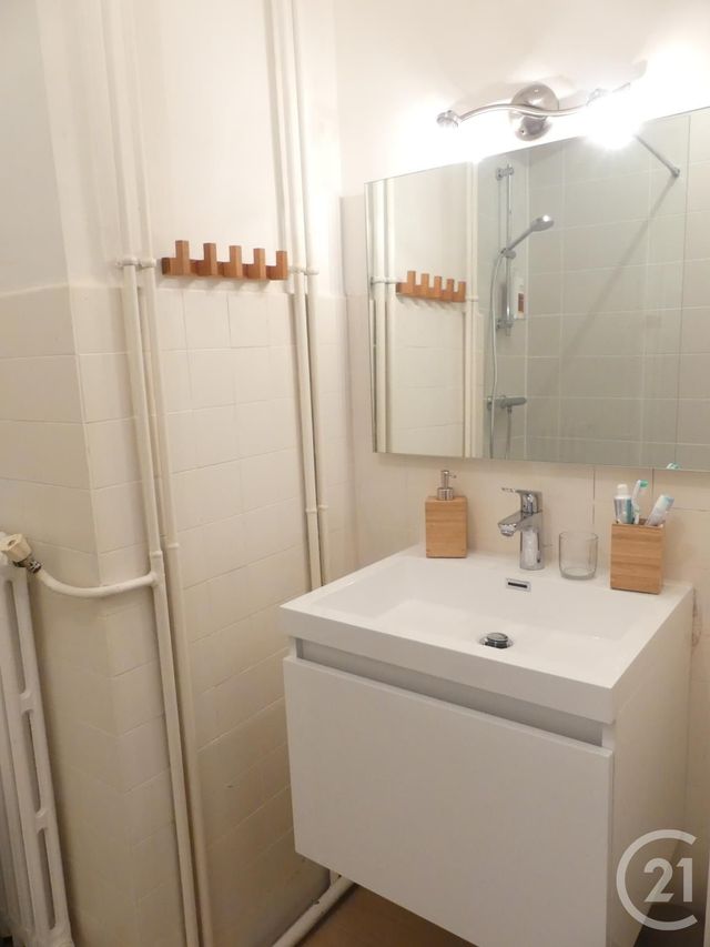 Afficher la photo en grand Appartement F3 à vendre - 3 pièces - 68.25 m2 - ST ETIENNE - 42 - RHONE-ALPES - Century 21 Seux Immobilier