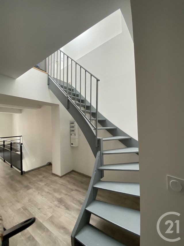 Afficher la photo en grand Appartement F5 à vendre - 5 pièces - 120.0 m2 - ST JUST ST RAMBERT - 42 - RHONE-ALPES - Century 21 Seux Immobilier