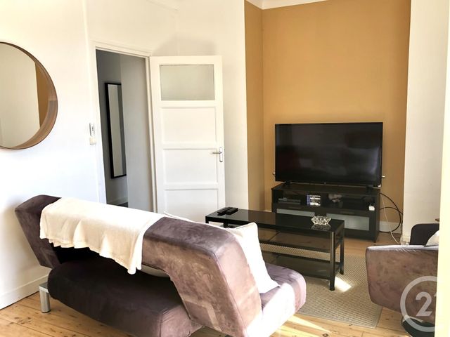 Afficher la photo en grand Appartement F2 à vendre - 2 pièces - 60.0 m2 - ST ETIENNE - 42 - RHONE-ALPES - Century 21 Seux Immobilier